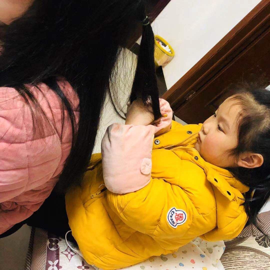 巧克力爱喝酸奶