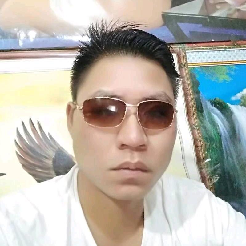 🍷88🐉覃少爷