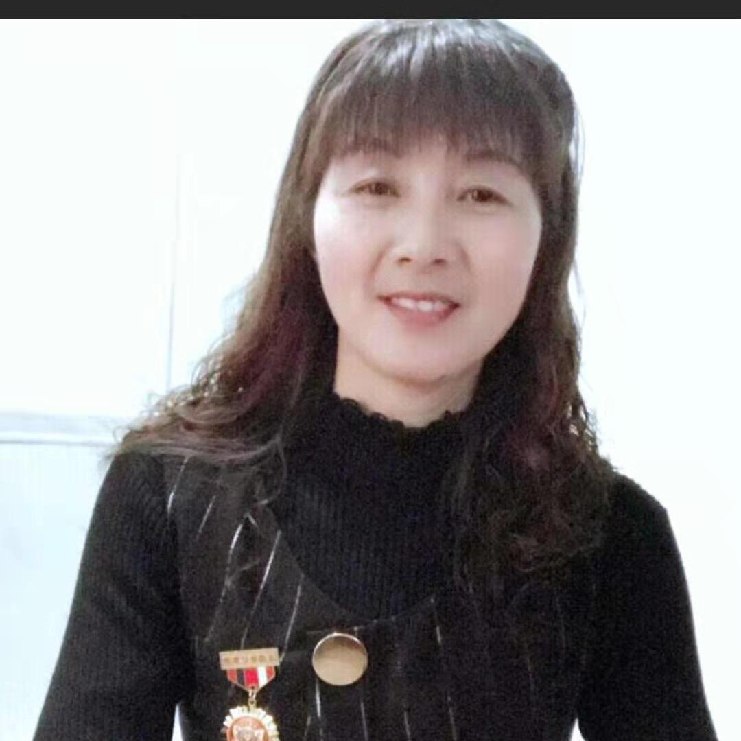 孙姐 特庸华丽鞋服城