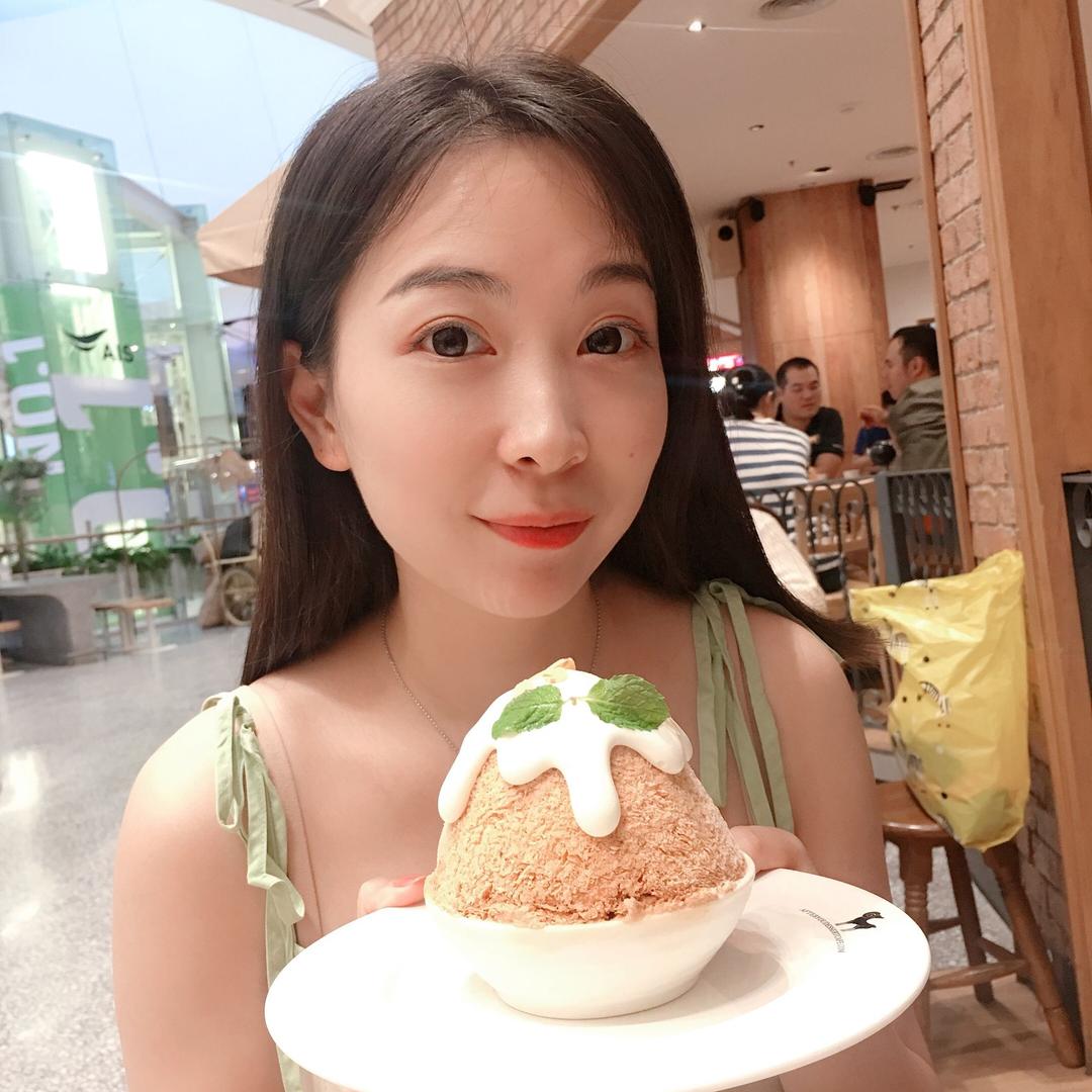 冰摇黑加仑加糖