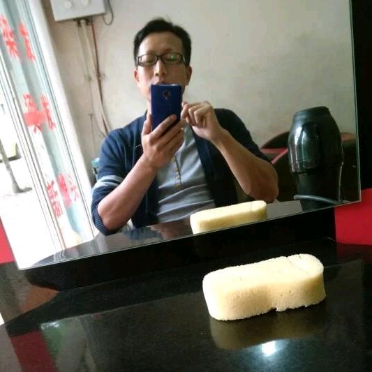 爱骑踏板的独行者