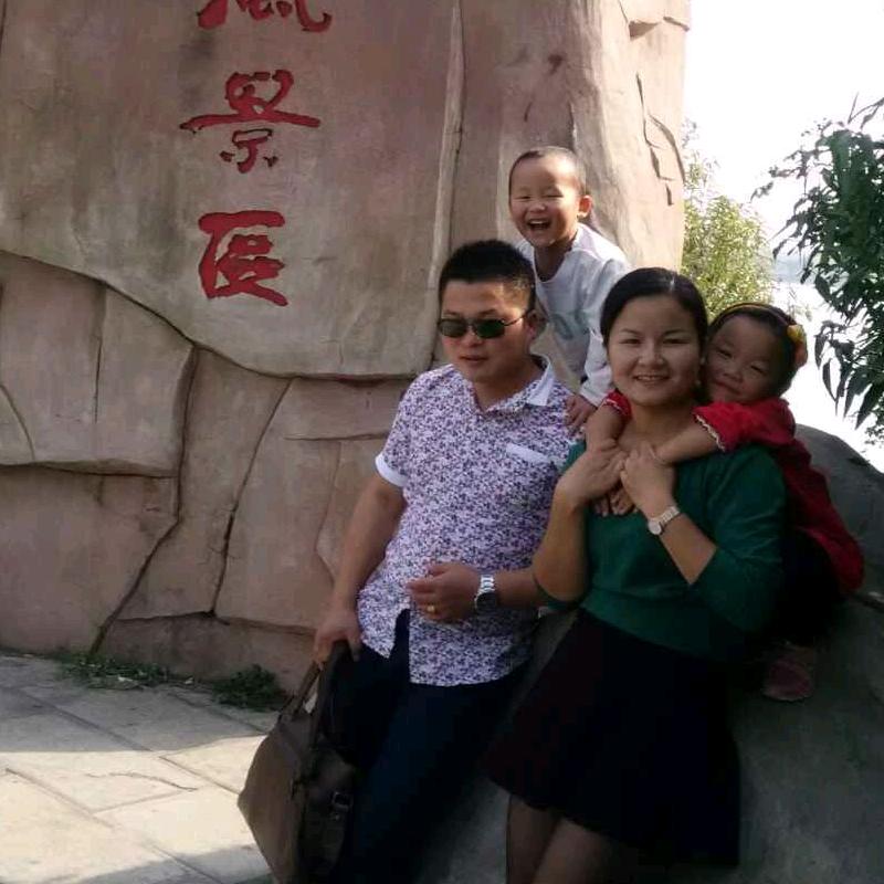 龙龙