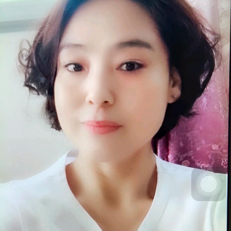 八千月美衣生活服馆