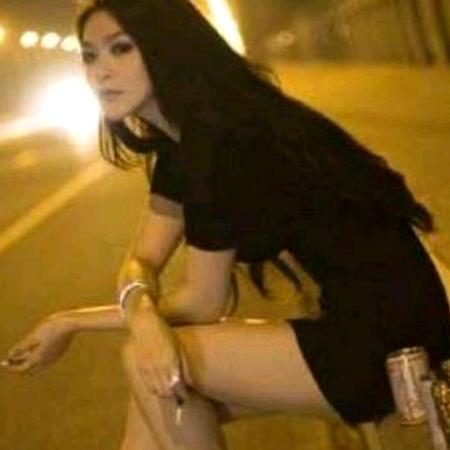 没心没肺的活着。