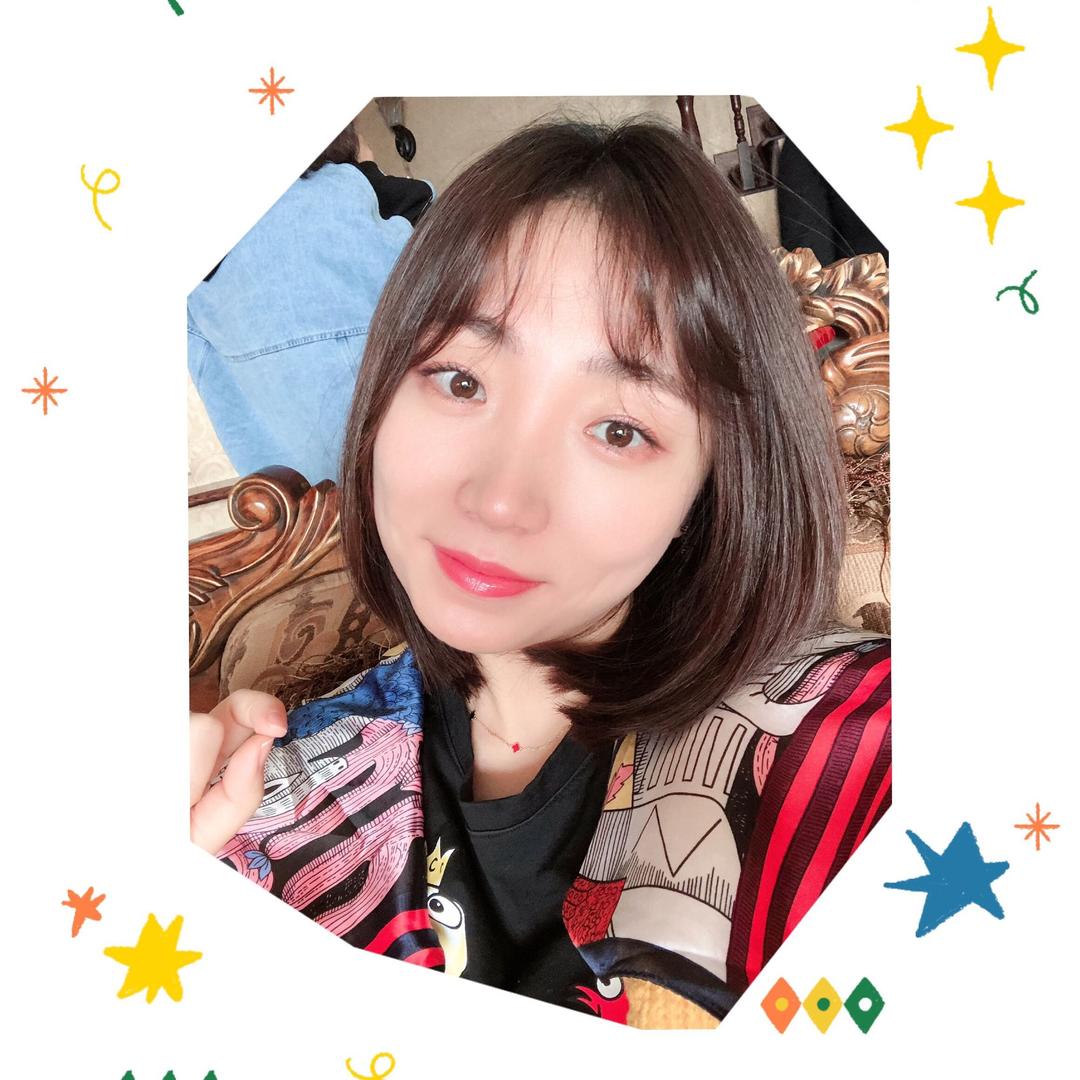 👑怪咖女王_贺宝💫