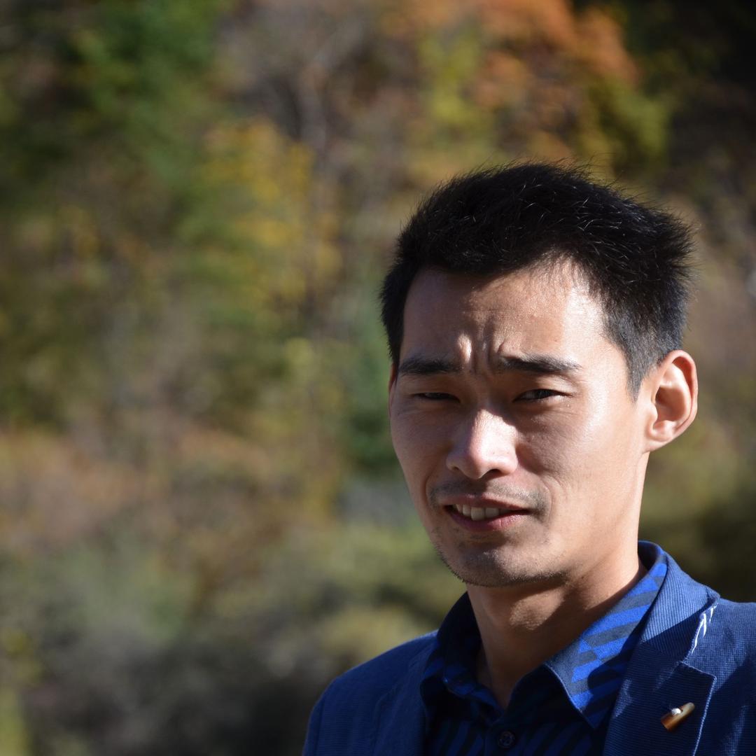 王庆伟@（鑫河汽车装饰）