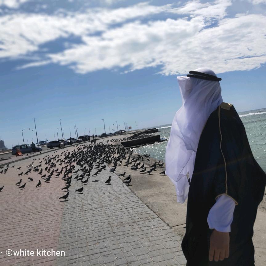 广河县白白厨房餐饮店