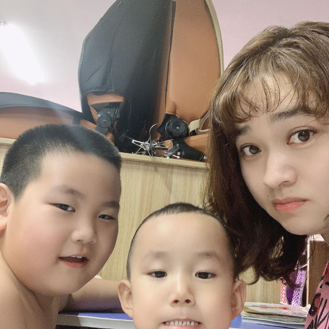 海拉尔区广达二手车行