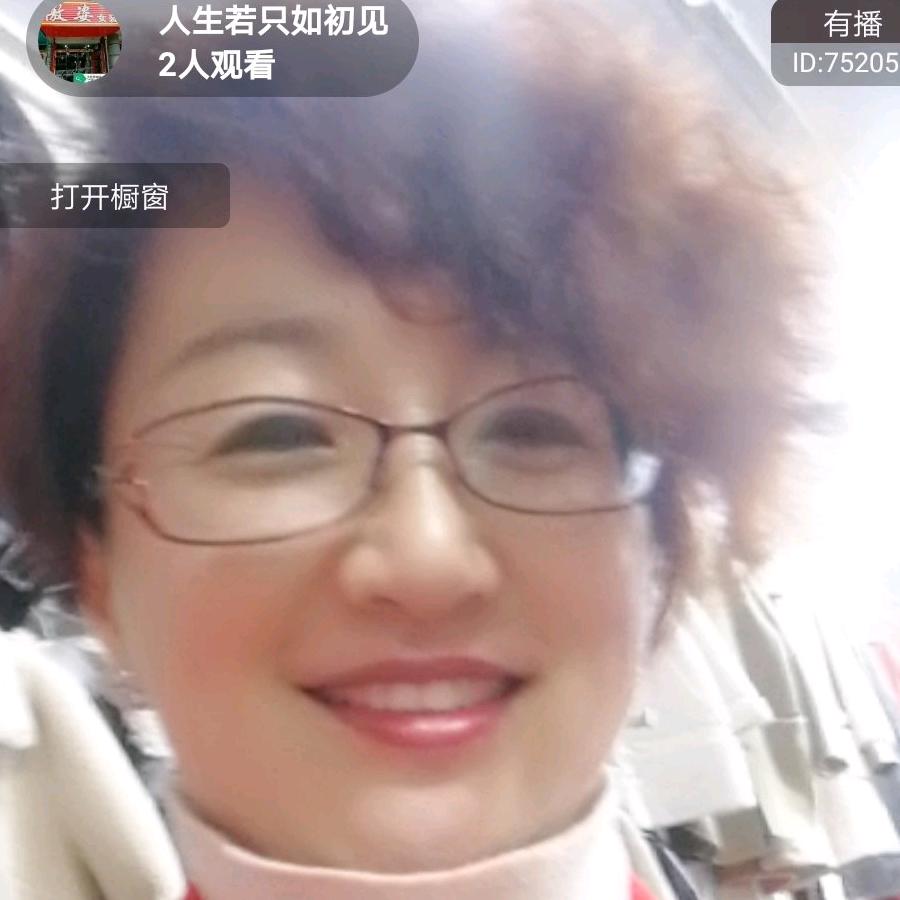 乳山市傲姿女装