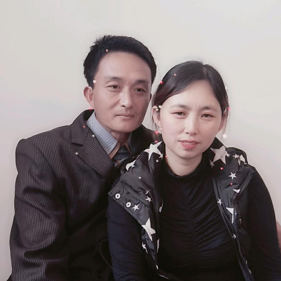 岳伟 .