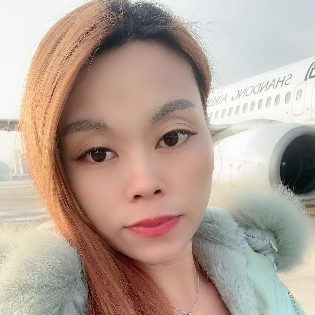 雁山区梦蝶化妆品店