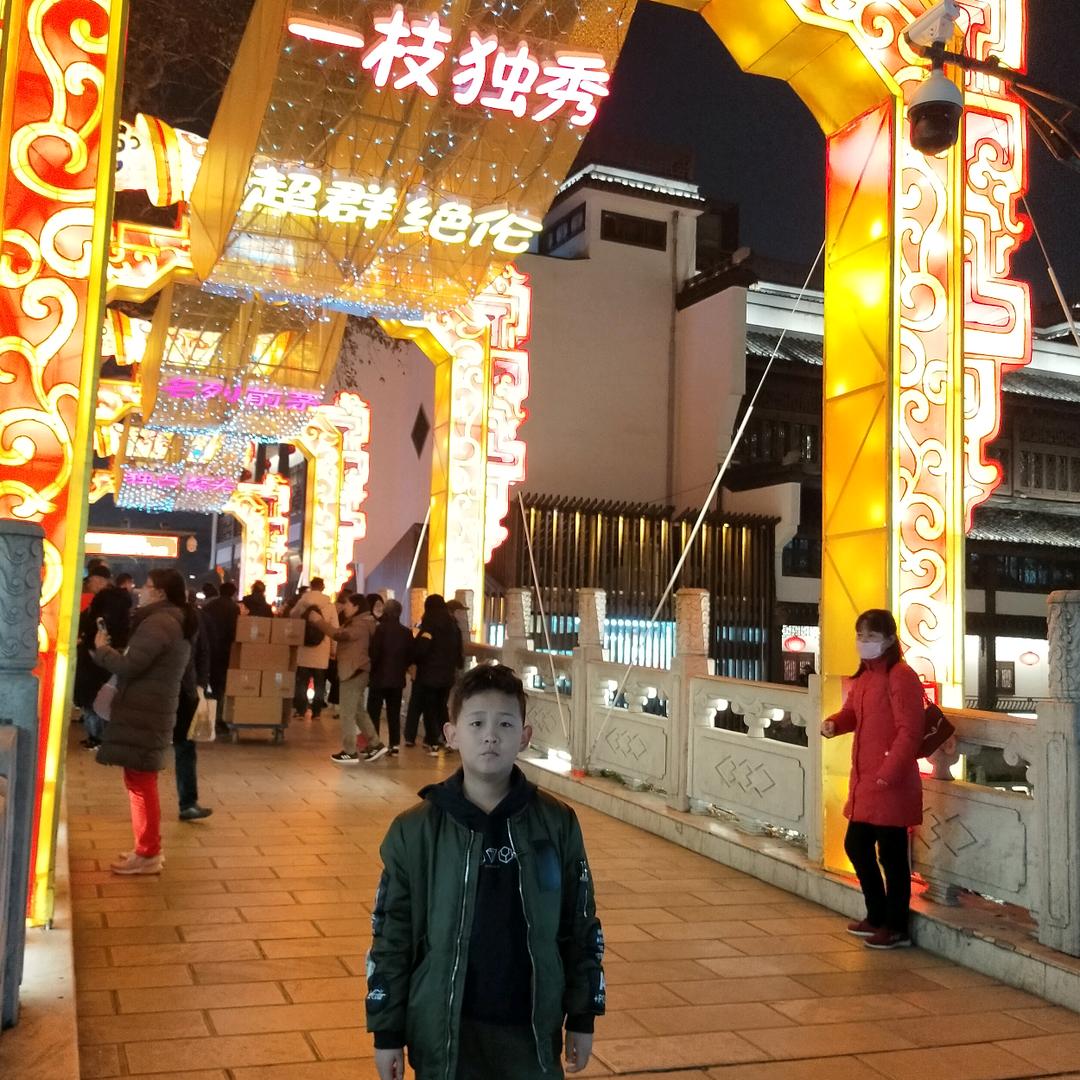 爱丽儿