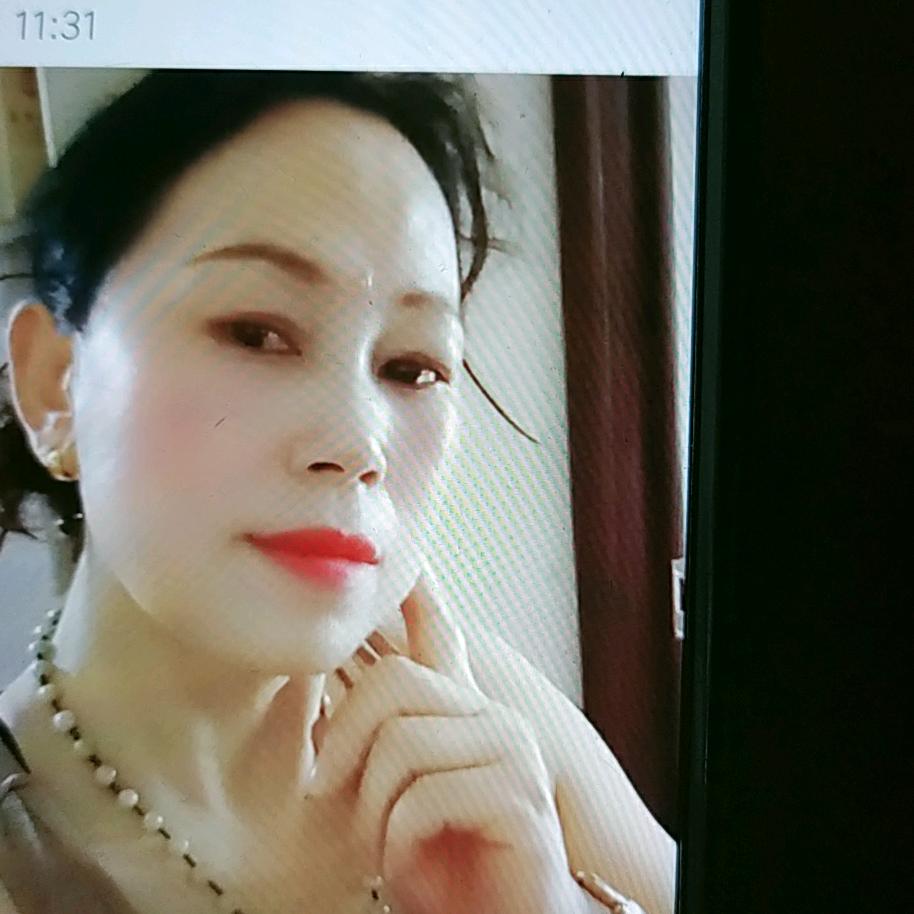 依然非凡