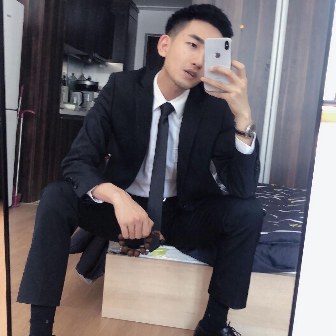 爱吃火锅的老大叔