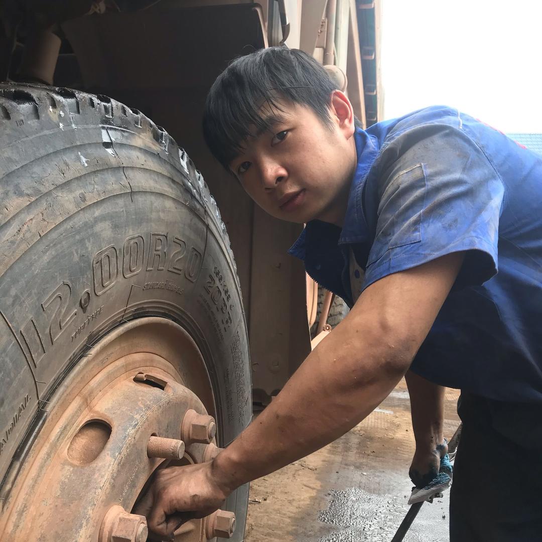 南宁市志博汽修（小蓝）