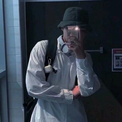 闇