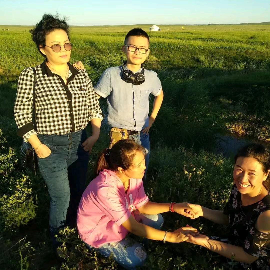 动灵发艺(天府花园店)官方号