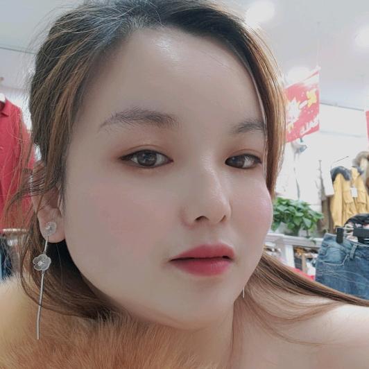 花蝴蝶(伊莱倍美)服装店