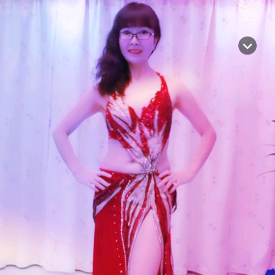 清婉东方舞