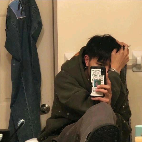 奕།