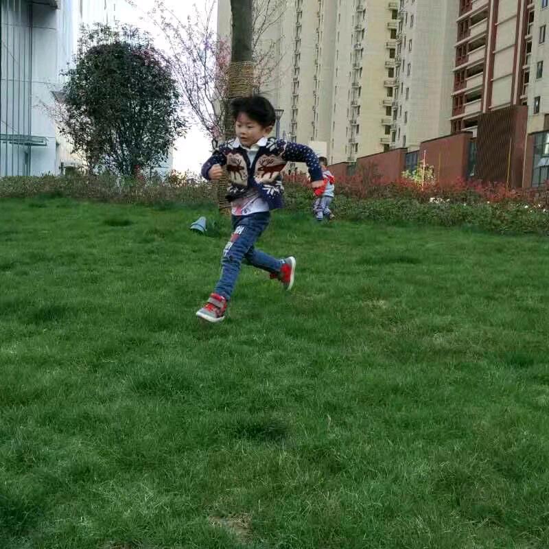 每天快快乐乐