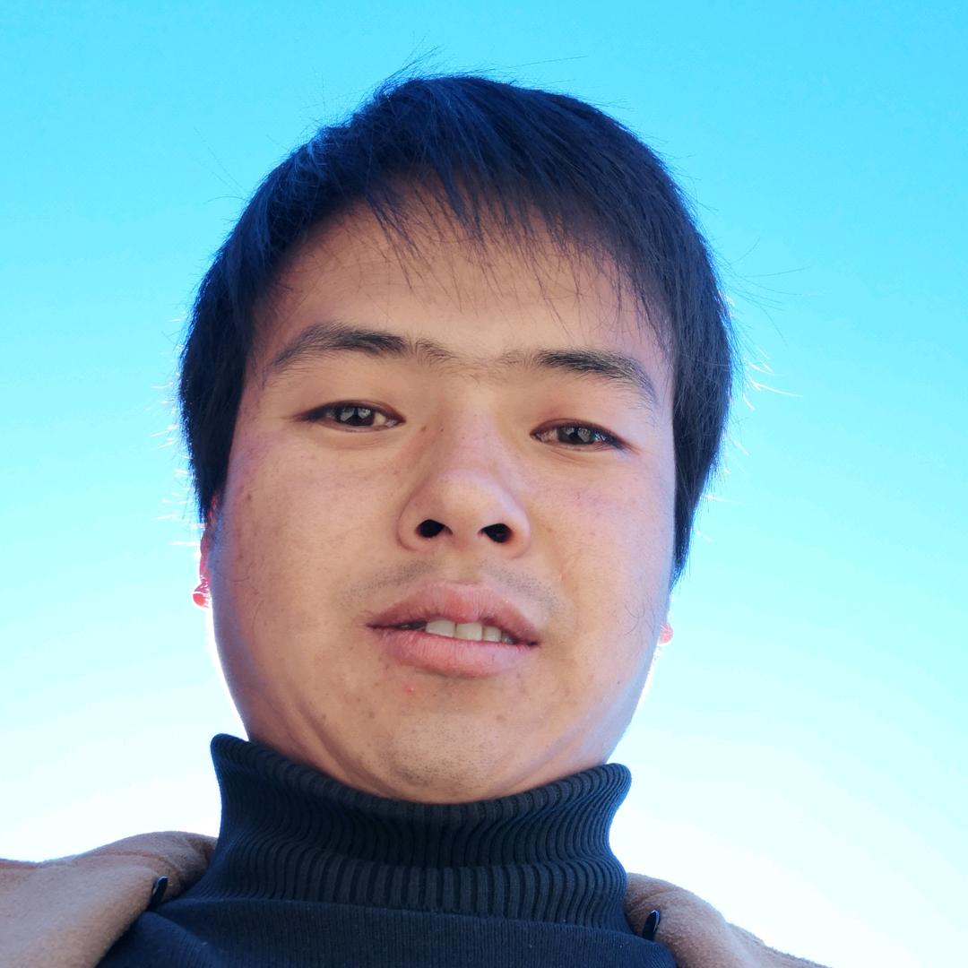 马   *    上有钱