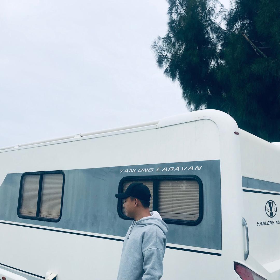 AZ
