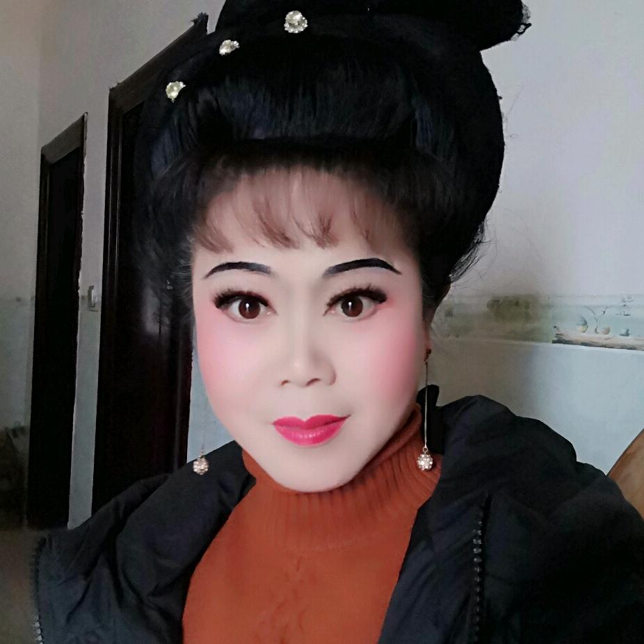 卢佛珍