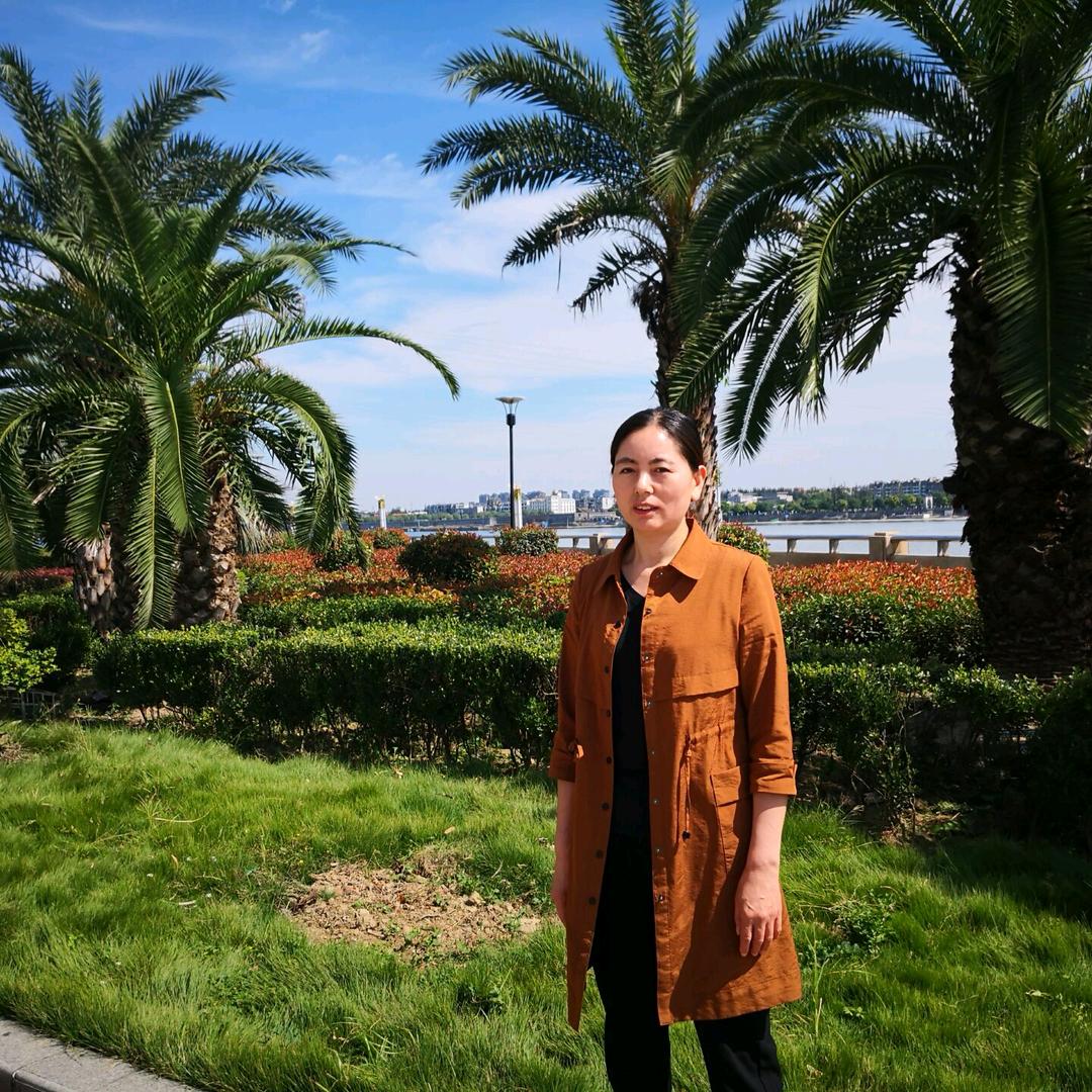 彩云74