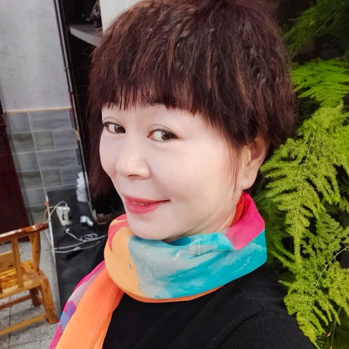 万玲
