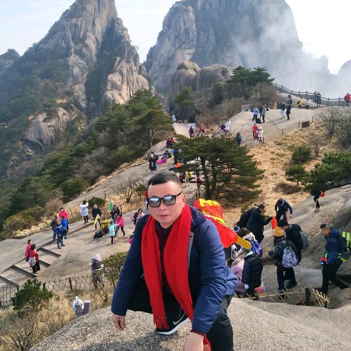 汪卫星
