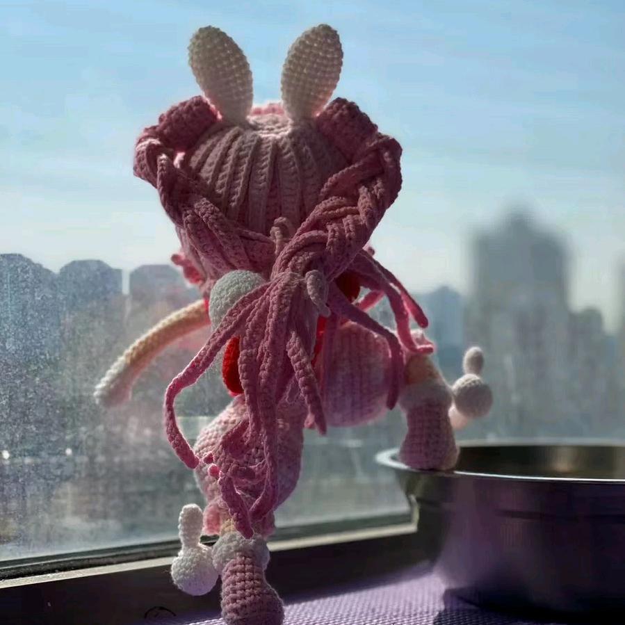 嗯？ 就叫菠萝吧！