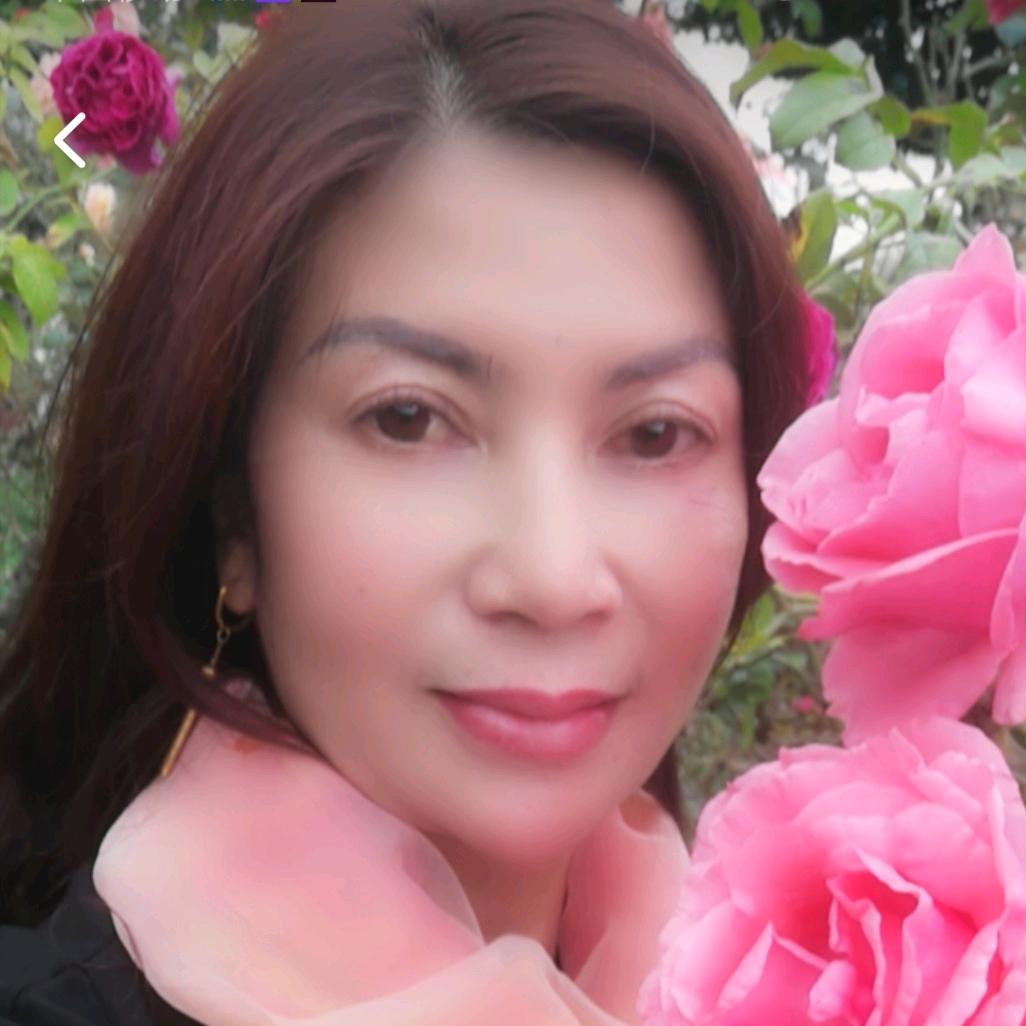 带刺的玫瑰🌹