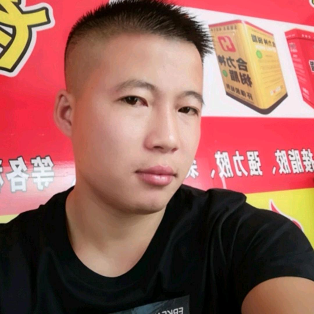 脚滑的路人甲