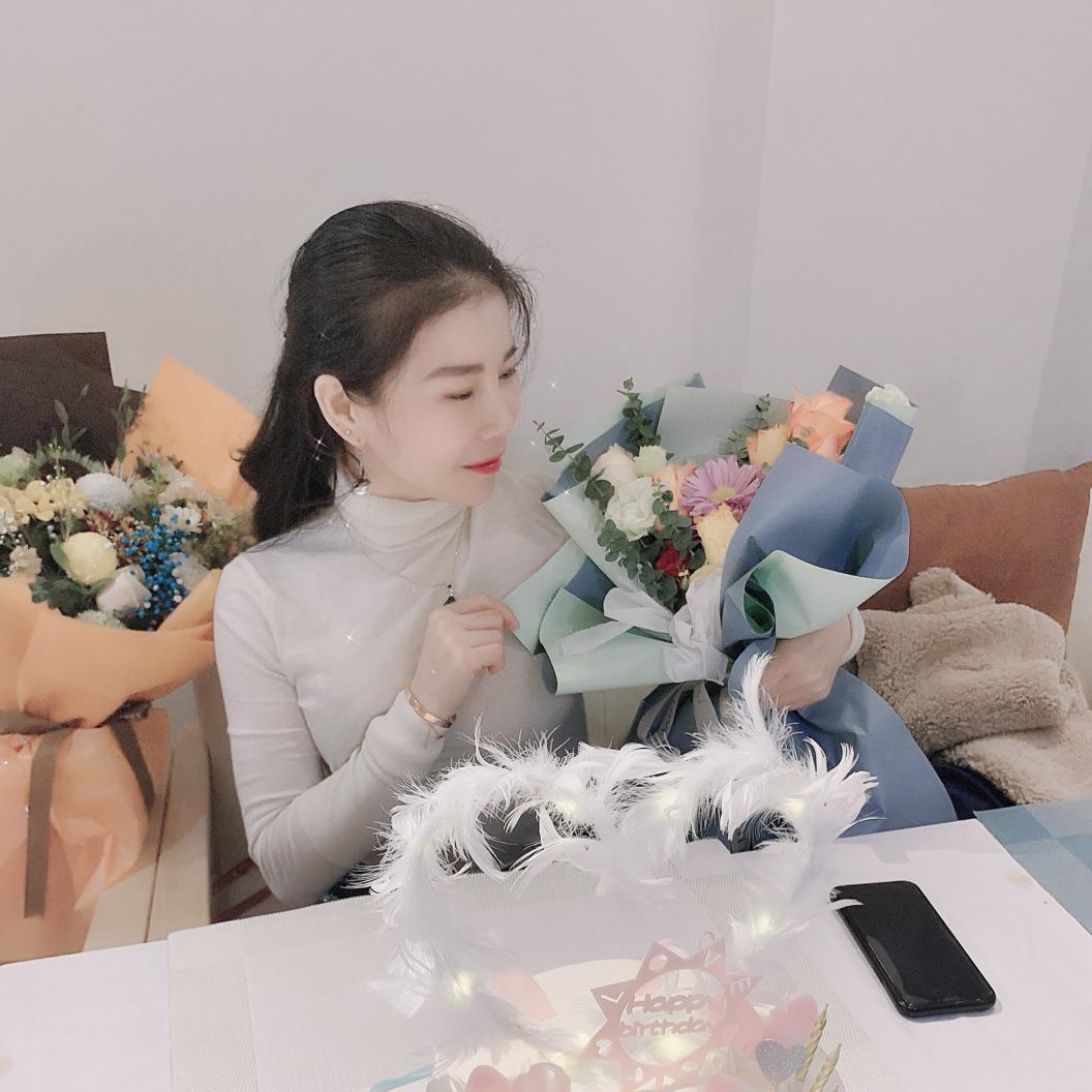 💋 金财女