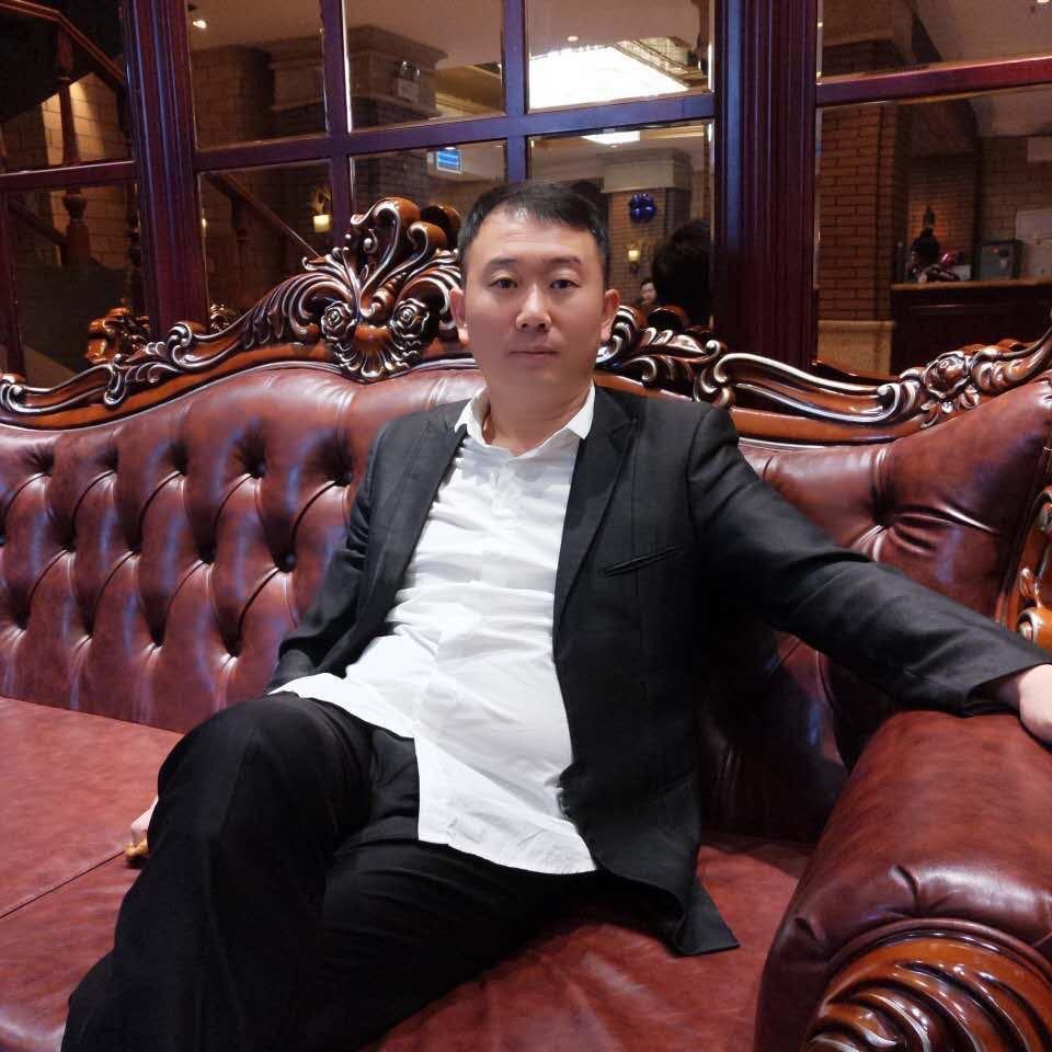 鹤哥的快乐生活