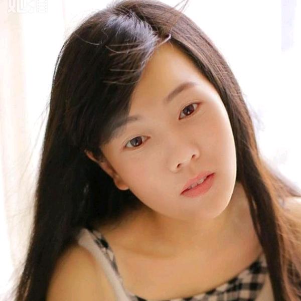 小玲玲（不要连赞）