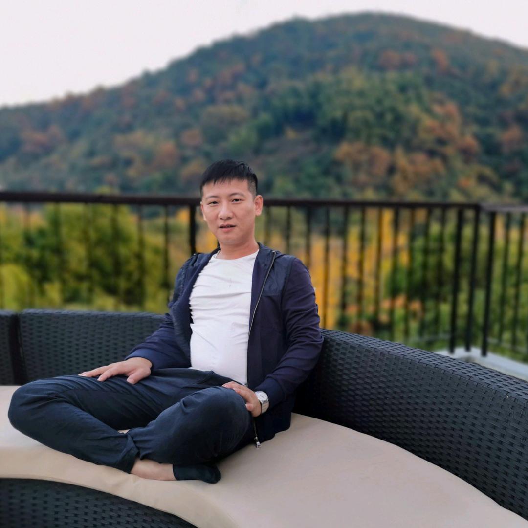 陈宏亮/德信模架