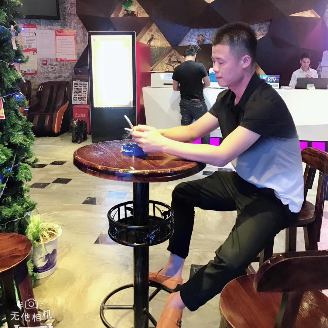 💫无名先生☕️