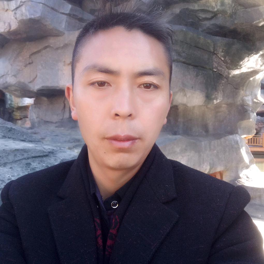 人生快乐专业贴瓷砖江