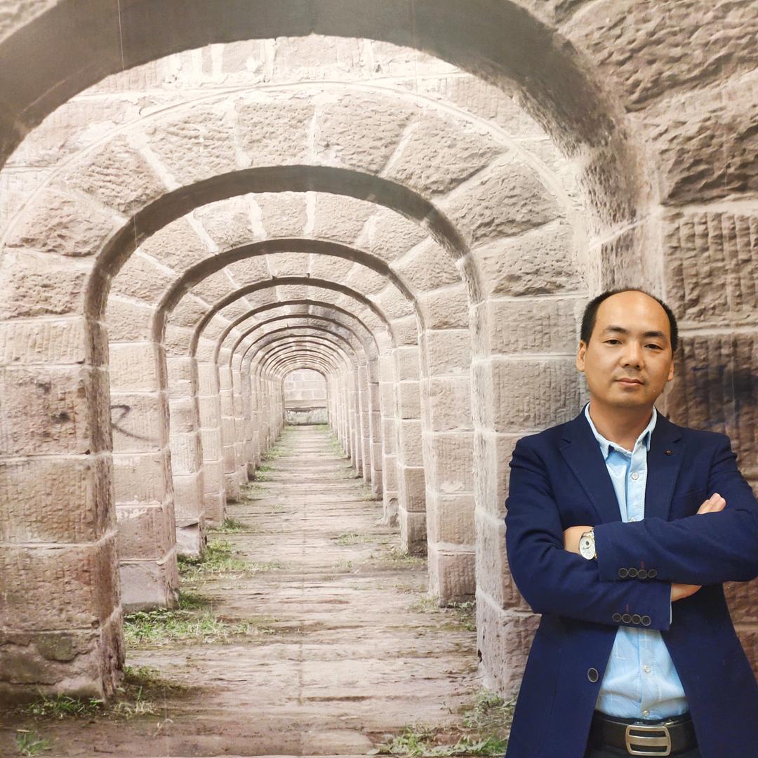 溢农哥