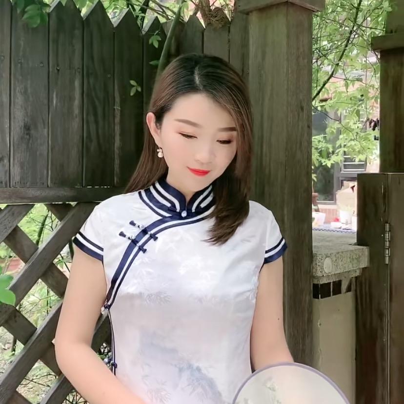 苏州工业园区美潮淇服装店