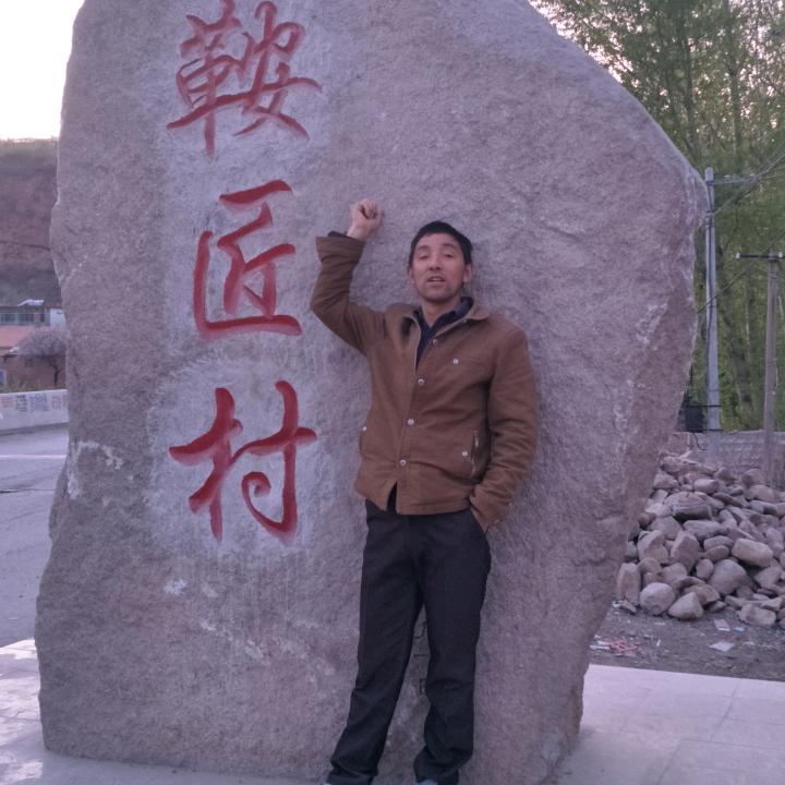 何哥哥