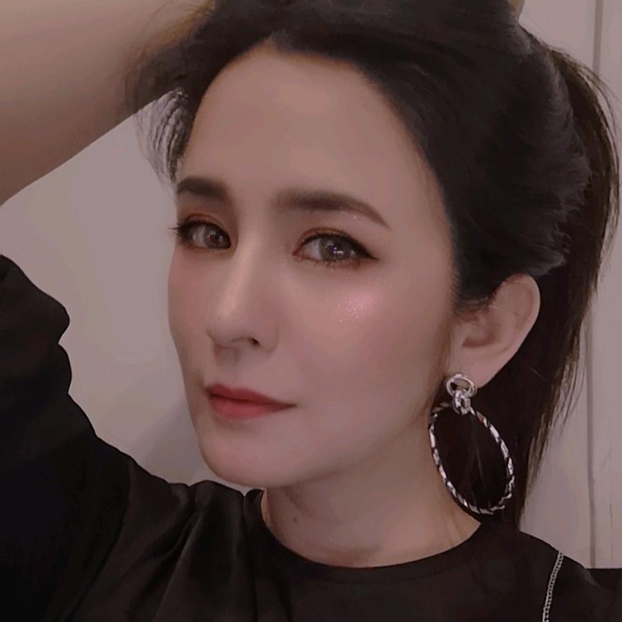 阿里小姐