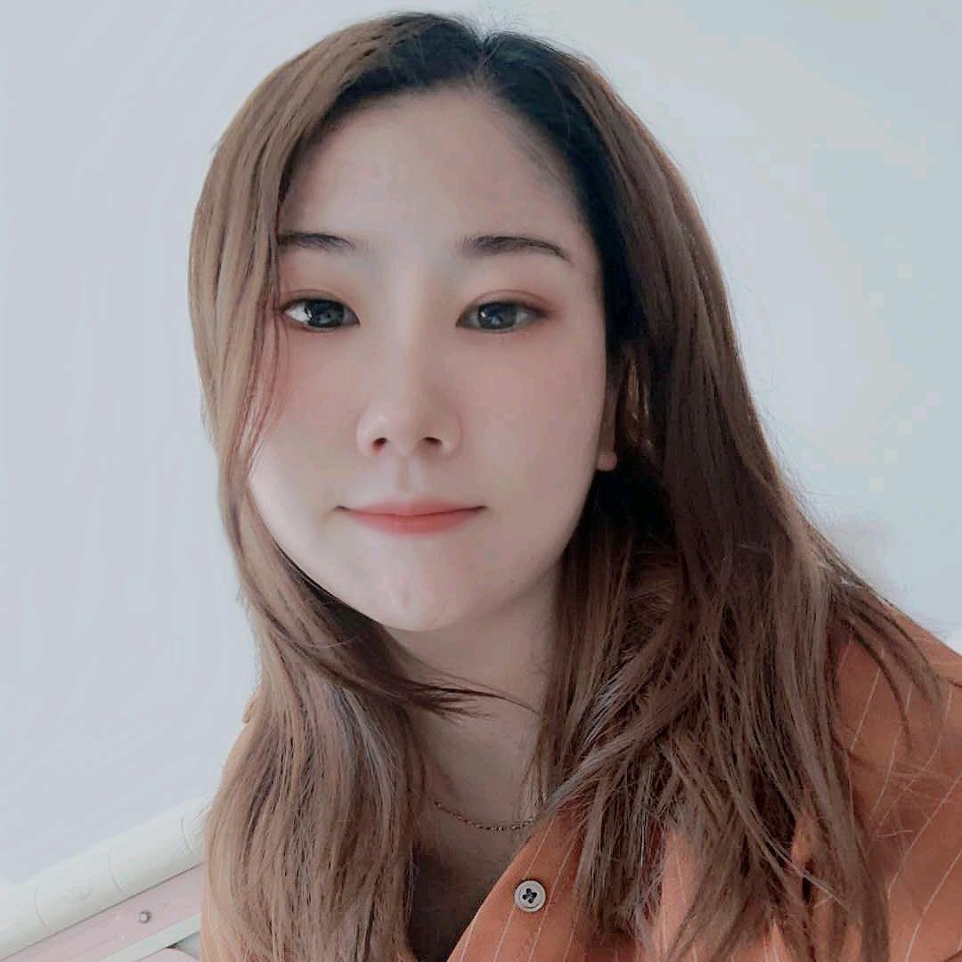 @曼曼