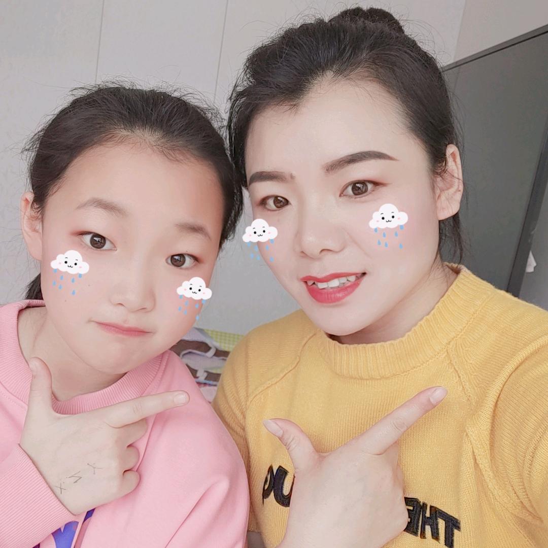 伊伊妈妈东北手工饺子