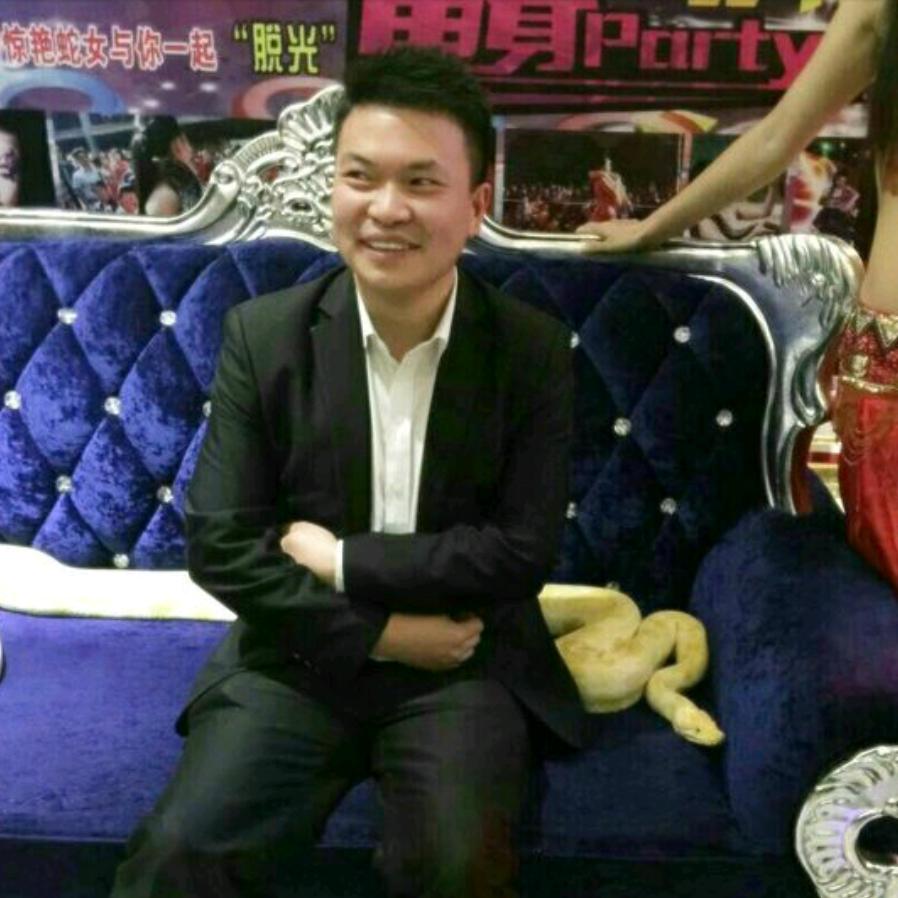 陈骥华