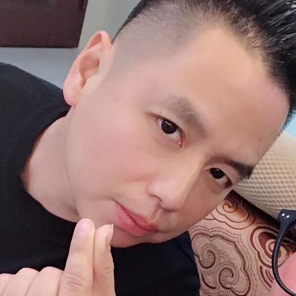 泛亚二少