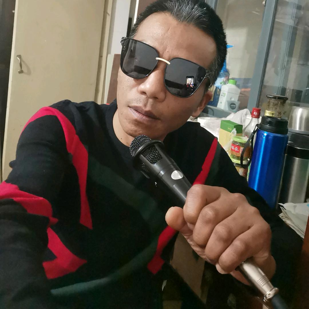 高邮的荣哥（专业装修）