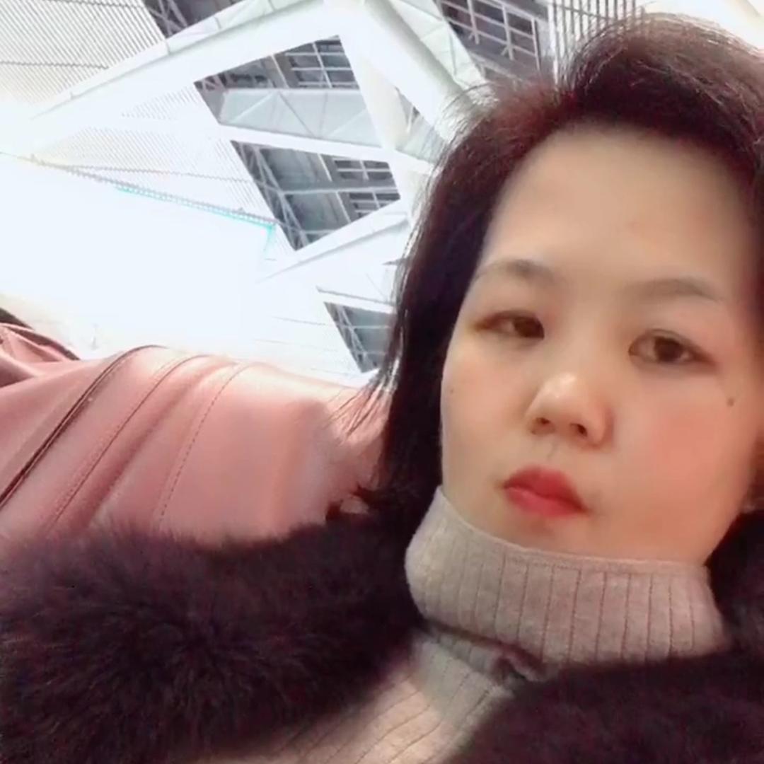 诸城市素简服装